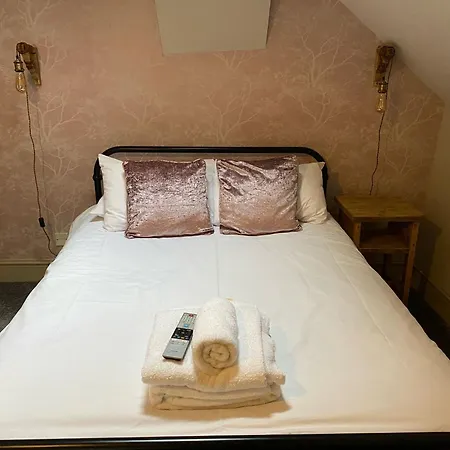 Bed and Breakfast The Swan Taphouse Ironbridge Exterior foto